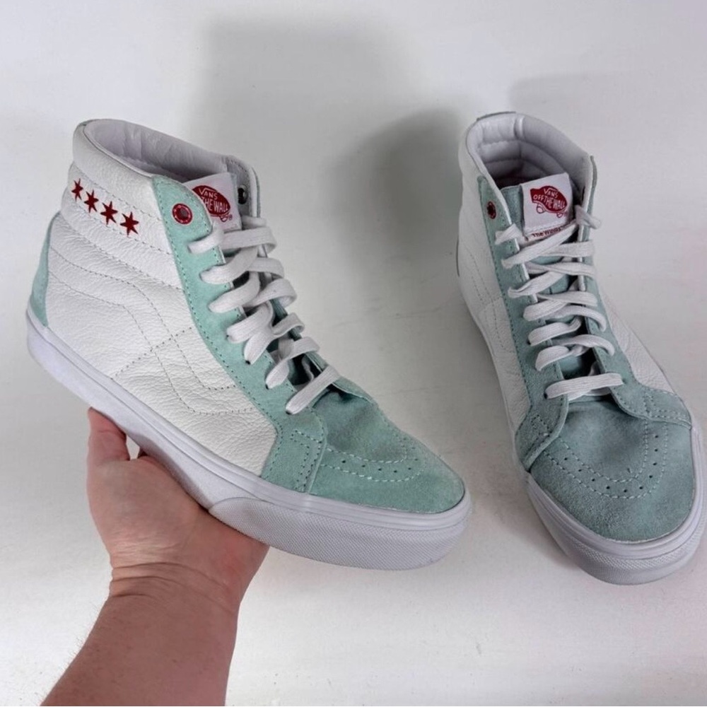 Vans Sk8-Hi Reissue Chicago Edition Athletic Sneakers Womens 9.5 Aqua White